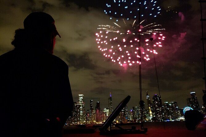Chicago's Fireworks Show aboard Tall Ship Windy! - A Thorough Look at the Experience