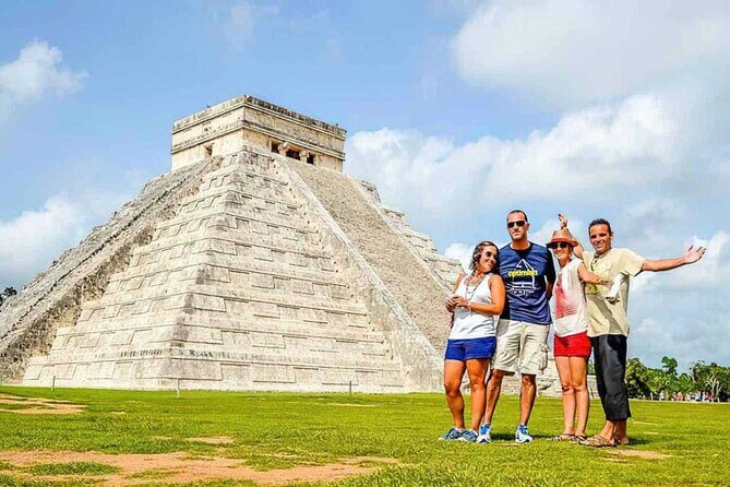 Chichen Itza, Cenote and Valladolid: Wonders of the Mayan World - The Practical Side: Transportation, Food, and Guides