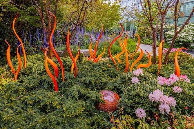 Chihuly Garden and Glass in Seattle Ticket - Additional Value: Audio Tours and Gallery Talks