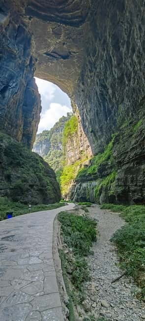 Chongqing: Wulong 3 Natural Bridges & Fairy Mountain Tour - What’s Included and What’s Not