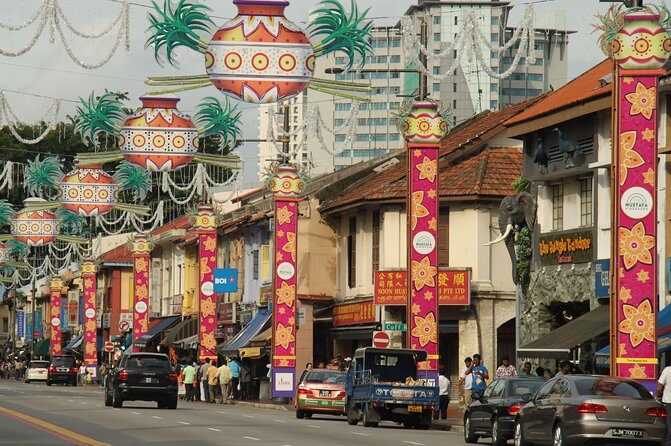 City Experience + Roundtrip Transfers - A Deep Dive into the Singapore City Experience Tour