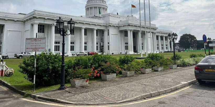 Colombo: Guided City Tour with Entry Tickets - Final Thoughts: Is This Tour for You?