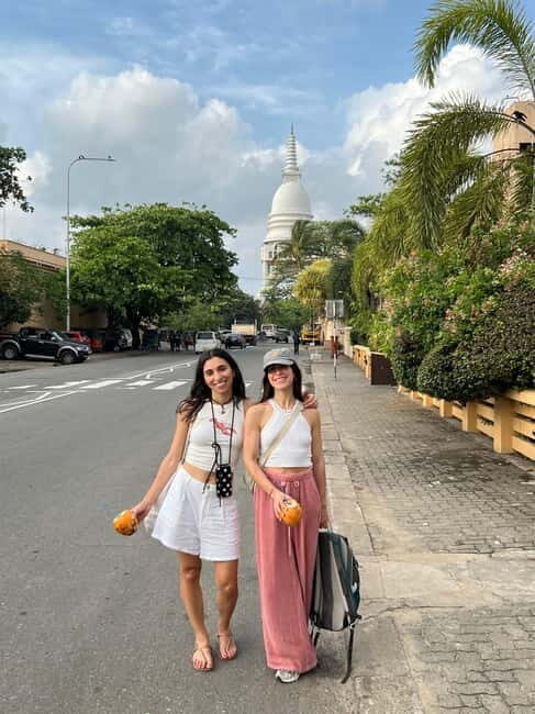 Colombo: Private All-Inclusive Guided Tuk-Tuk City Tour - The Sum Up