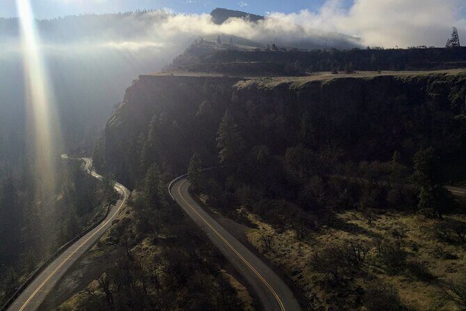 Columbia Valley and Columbia Gorge Wine Tasting - A Balanced Look at the Columbia Valley and Gorge Wine Tasting Tour