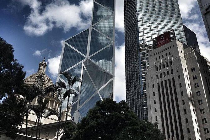 Custom private tour of Hong Kong Island - Half day - Authenticity and Value