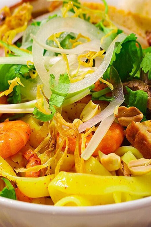 Da Nang By Night & Han River Dragon Cruise with a local food - A Deep Dive into the Experience