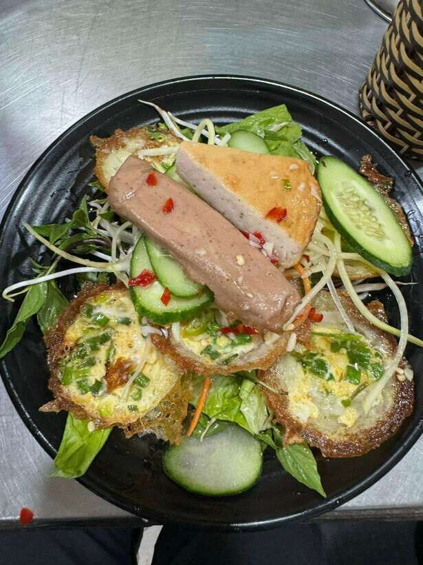 Da Nang City Street Food Tour With Live Music Tien Sa Show - Final thoughts and who should consider this tour