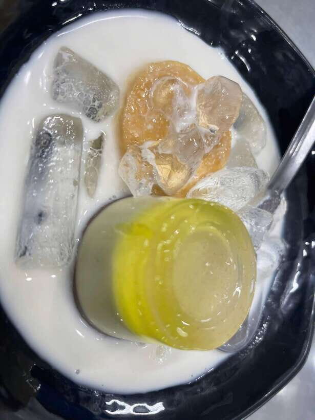 Da Nang Street Food Tour With Han River Sightseeing Cruise - In-Depth Review of the Da Nang Street Food Tour with Han River Cruise