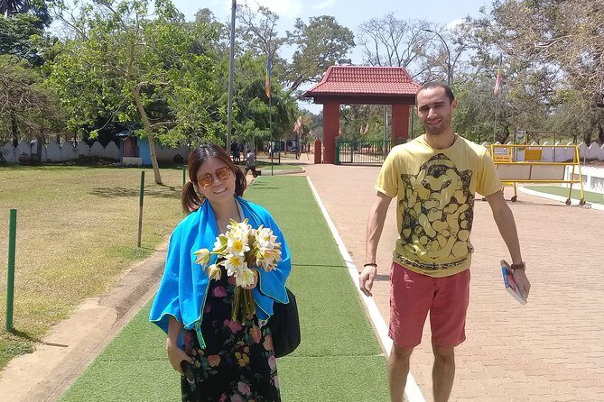 Day tour sigiriya to anuradhapura - FAQs