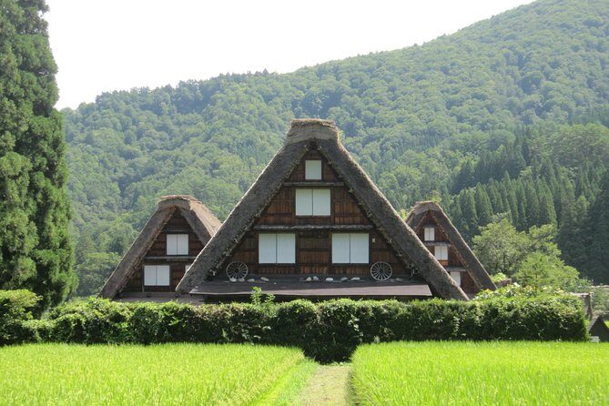 [Day trip bus tour from Kanazawa Station] Weekend only! World Heritage Shirakawago Day Bus Tour - FAQ