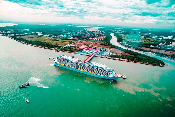 Day Trip from Port Klang to Kuala Lumpur Most Iconic Locations - Who Should Book This Tour?