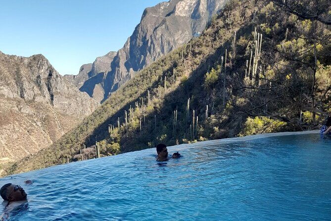 Day trip to Grutas Tolantongo Hot Springs - An In-Depth Look at the Grutas Tolantongo Day Trip