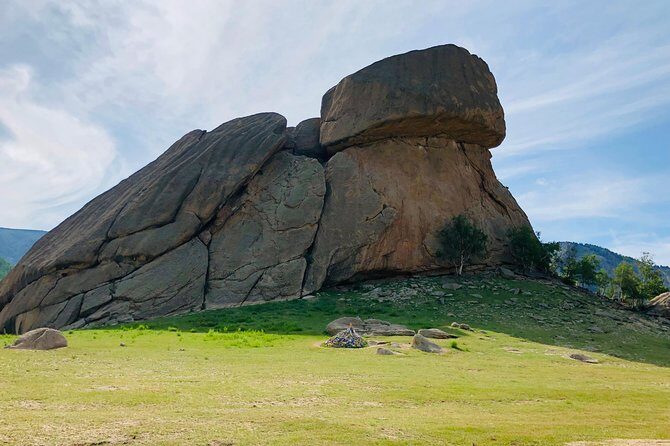 Day trip to Terelj National Park - Exploring Terelj National Park: An Authentic Mongolian Experience