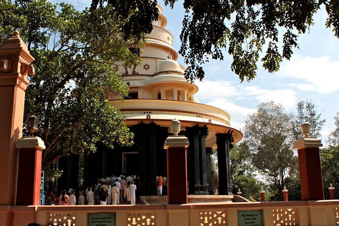 "Day Trip to Varkala from Trivandrum (Guided Full Day City Tour)" - Authentic Experiences and Practical Tips