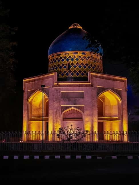 Delhi: Evening City Tour with Private Guide By Car - What Travelers Should Know