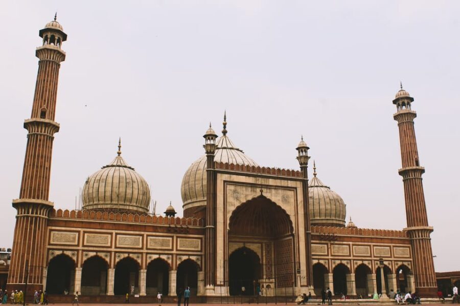 Delhi: Guided City Spirituality and Cultural Diversity Tour - Who Should Take This Tour?