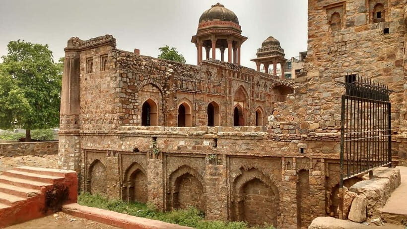 Delhi: Mehrauli Archaeological Park Tour with Hotel Pickup - Why This Tour Is Worth It
