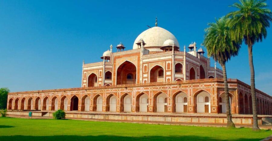 Delhi: Old and New Delhi One Day Tour - The Value of a Guided Tour in Delhi