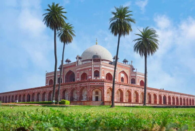 Delhi: Old and New Delhi Private Full or Half-Day Tour - Who Is This Tour Best For?