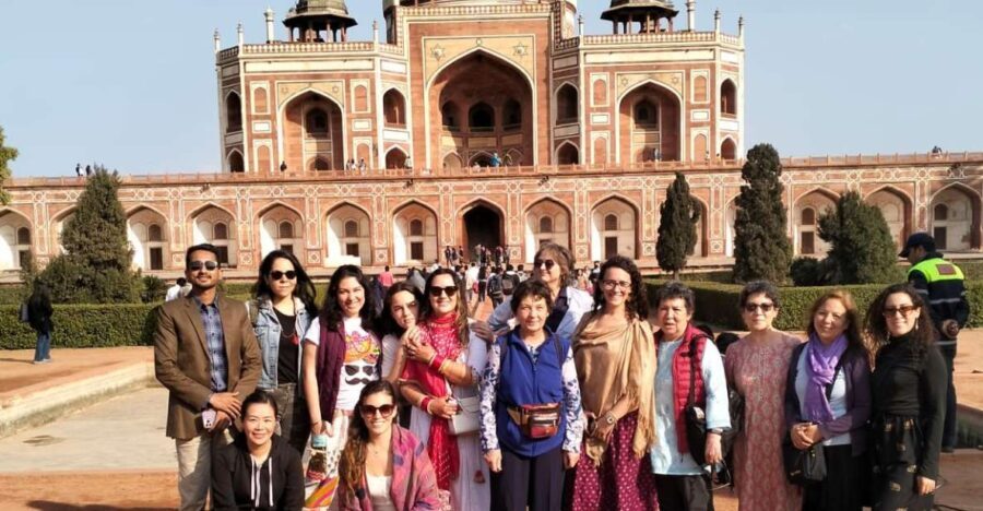 Delhi: Old and New Delhi Private Half-Day or Full-Day Tour - Who Should Consider This Tour?