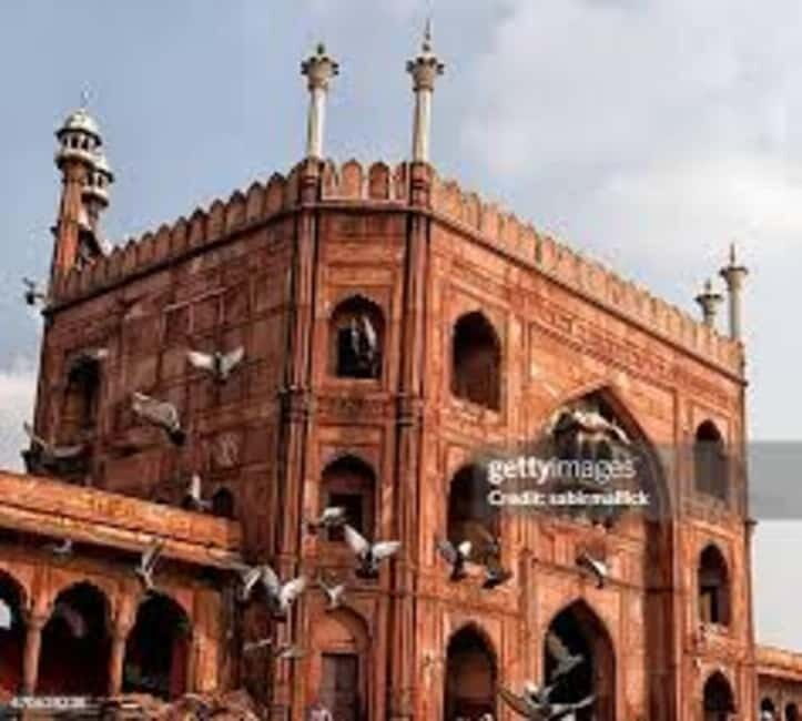 Delhi: Old Delhi Tuk-Tuk Tour with Snacks and Drinks - An In-Depth Look at the Old Delhi Tuk-Tuk Tour