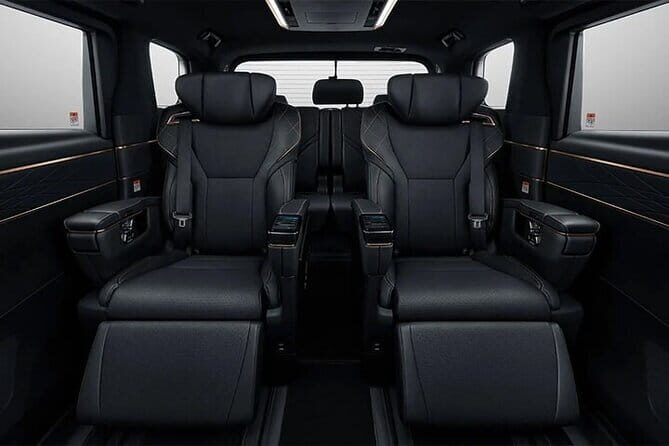 Departure from Osaka City to Kansai Airport KIX by Minivan - Why This Transfer Is Worth Considering