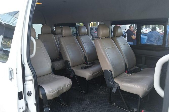 Departure Private Transfer Cancun to Cancun Airport CUN by Minivan or Minibus - Value for Money