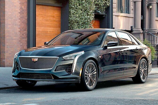 Departure Private Transfer: Seattle to Seattle Airport SEA in Business Car - Why Consider This Private Transfer?