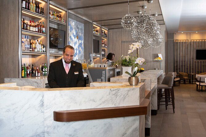 DFW Airport Plaza Premium Lounge at Terminal E - Is It Worth the Cost?