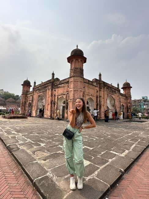 Dhaka: Dhaka City Tour - The Streets, Markets, and Local Flavors