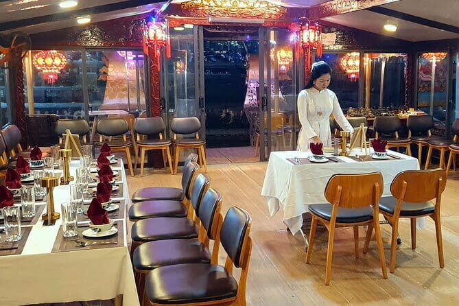 Dinner Cruise and Music Folk Song on the Perfume River