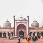 Discover Old Delhi: 3-Hour Group Walking Tour - The Quiet Charm of Naughara and the Spiritual Calm of Gurudwara Sis Ganj Sahib