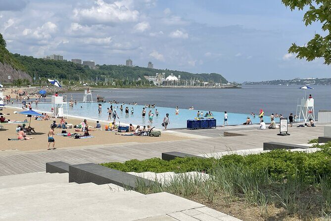 Discover Old Québec and Beyond  2-Hour Private Driving Tour