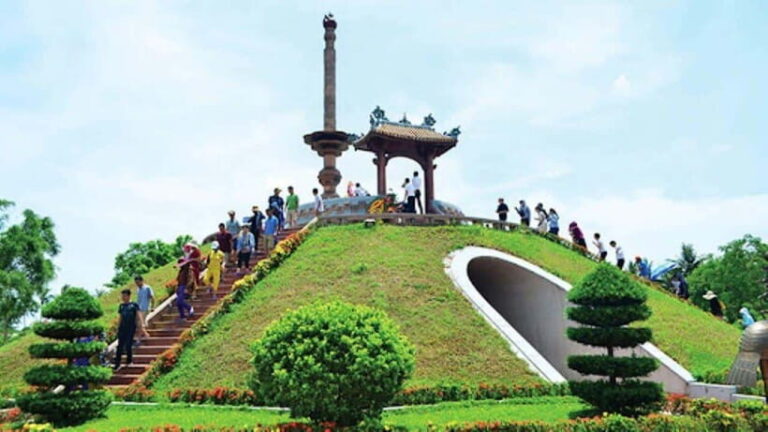 DMZ Tour - Departure from Hue Group Tour - The Sum Up