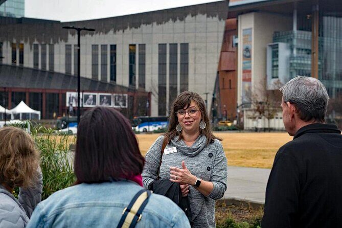 Downtown Nashville: Food Tour - An In-Depth Look at Nashville’s Food Tour