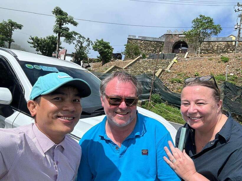 Driver Hue to HOI AN : see Hai Van Pass - Marble Mountain - Exploring the Highlights of the Hue to Hoi An Route