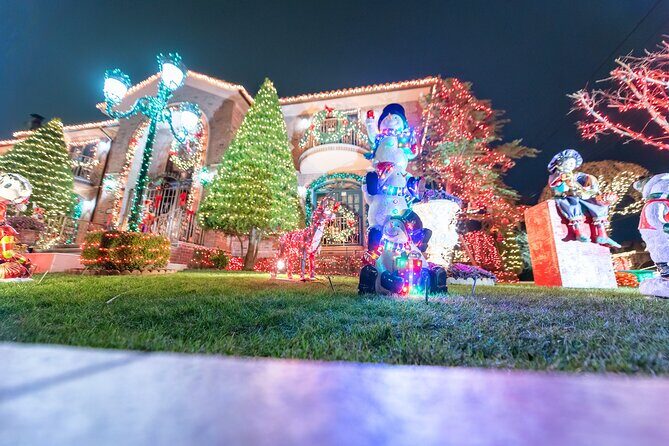 Dyker Heights Holiday Lights Tour Christmas Magic in NYC - What Travelers Say