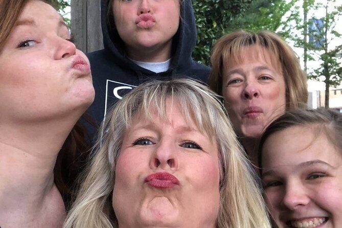 Elizabeth City Scavenger Hunt Excursion by Wacky Walks - FAQs