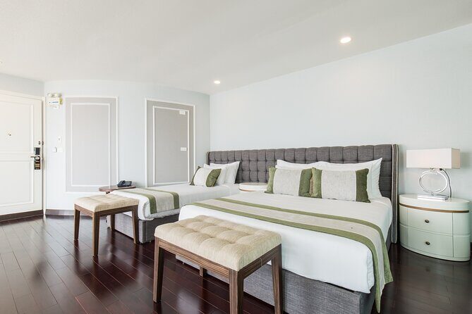 Era Cruise 2-day Explore Halong Bay and Lan Ha Bay from Hanoi - Who Should Consider This Tour?