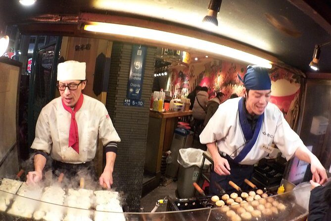 Evening Street Food Hopping Tour in Downtown Osaka - Detailed Breakdown of the Tour Experience