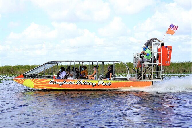 Everglades Holiday Park Airboat Tours & Rides - A Detailed Look at the Everglades Holiday Park Airboat Experience