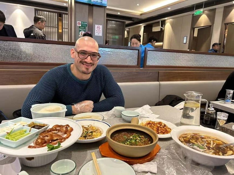 Exclusive Mutianyu Great Wall & Hidden Hutong Food Adventure