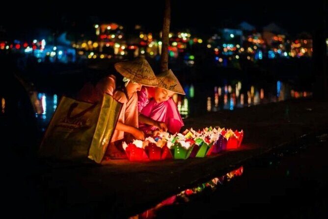 Experience Night Boat Trip and Floating Lantern on Hoai River - The Experience’s Pros and Cons