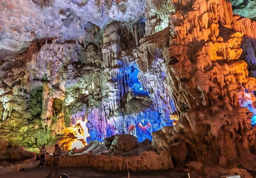 Explore Halong Bay 4 hours with Scenic Cruise, Kayak, Cave - A Close Look at the 4-Hour Halong Bay Journey