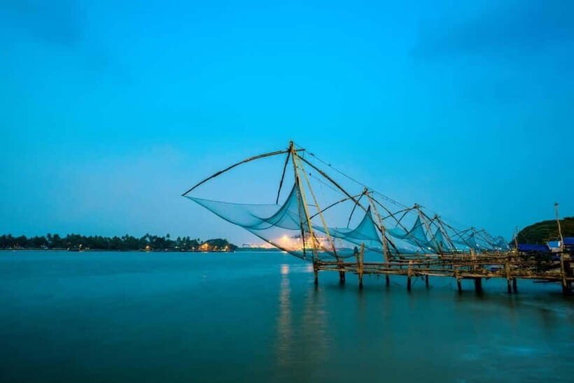 Explore Kochi in Nightlights: Guided Tour by Foot - Detailed Breakdown of the Tour
