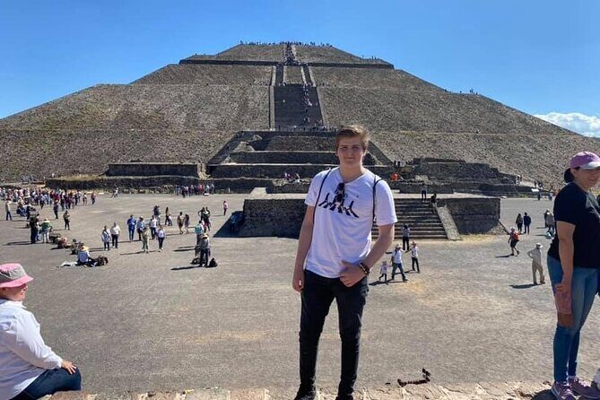 Express Pyramids: Rapid Exploration in Teotihuacan - In-Depth Look at the Tour Experience
