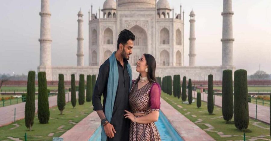 Fast-track entry into taj mahal with entrance included. - Who should consider this tour?