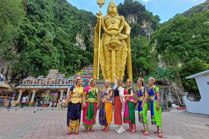 First Day : Arrival Transfer with Malaysia Countryside and Batu Caves Tour - Why This Tour Offers Great Value