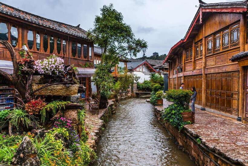 Flexible Lijiang City Highlights Private Day Tour with Lunch - Who Should Consider This Tour?