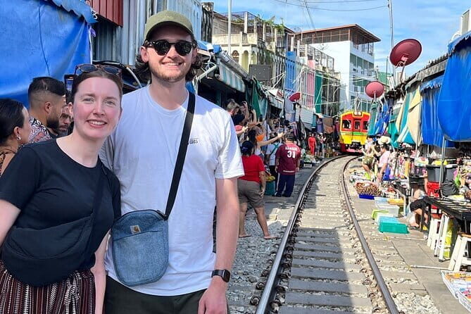 Floating & Railway Markets Private Tour - Exploring the Itinerary in Detail